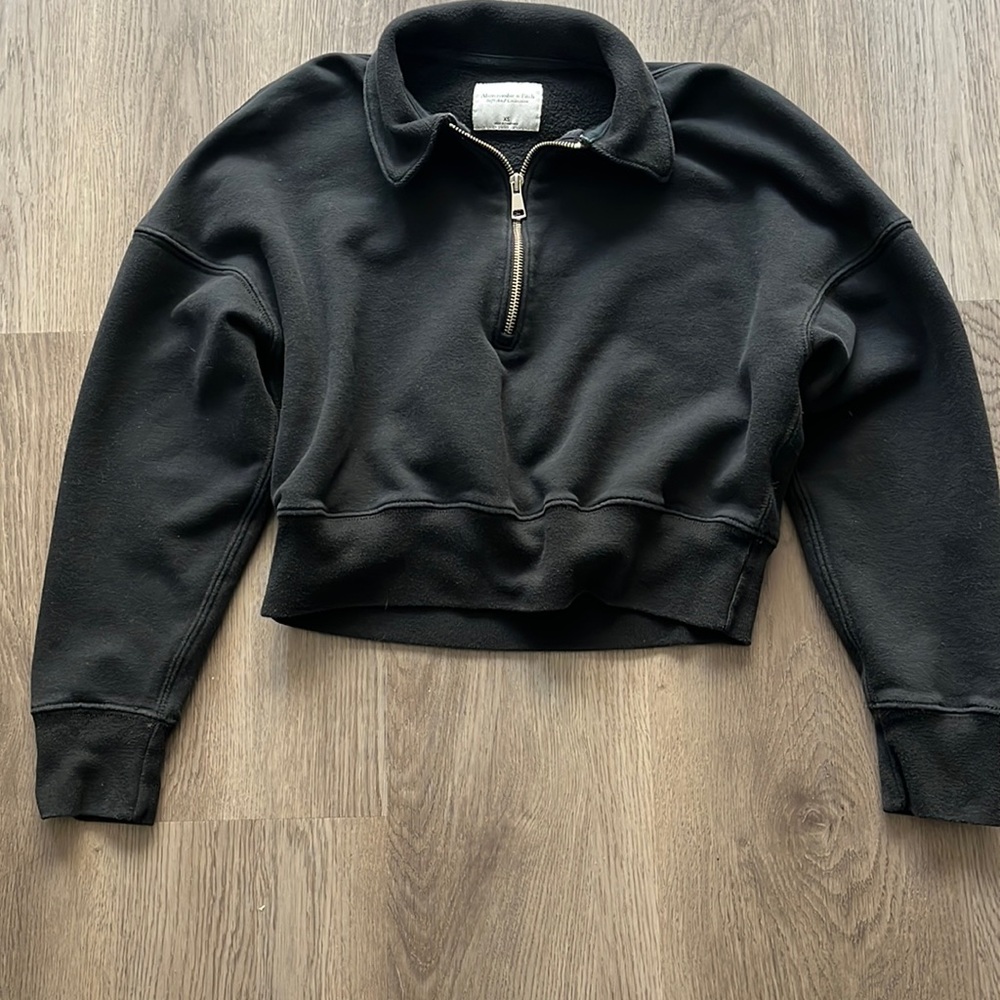 Abercrombie Cropped Black Quarter Zip Sweatshirt